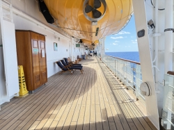 Disney Magic Outer Promenade picture