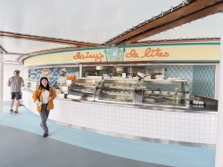 Daisys De-Lites picture