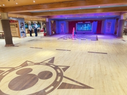 Disney Magic Oceaneer Lab picture
