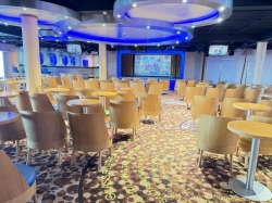 Disney Magic D Lounge picture