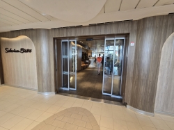 Symphony of the Seas Solarium Bistro picture