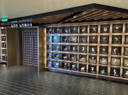 Norwegian Aqua Los Lobos picture