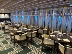 Commodore Room picture