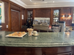 Regatta Grand Bar picture