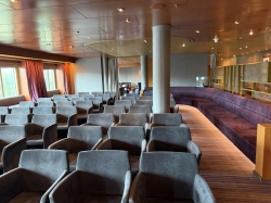 Explorers Lounge picture