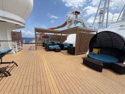 Carnival Breeze Serenity picture