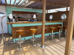 Carnival Breeze Serenity picture