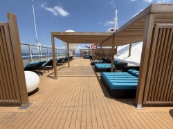 Carnival Breeze Serenity picture