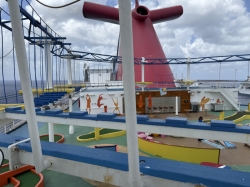 Carnival Breeze Ropes Course picture