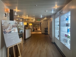 Azura Oasis Spa picture