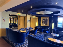 Carnival Breeze Piano Bar 88 picture