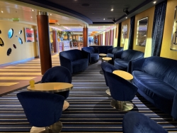 Carnival Breeze Piano Bar 88 picture
