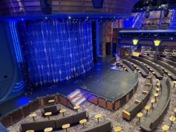 Carnival Breeze Ovation Theatre picture
