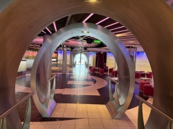 Carnival Breeze Liquid Nightclub picture Uploaded in 2025 Photo courtesy of Scott Weinfeld. Carnival Breeze Liquid Nightclub picture