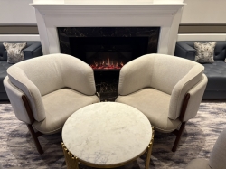 Retreat Lounge picture