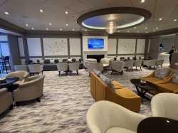 Retreat Lounge picture