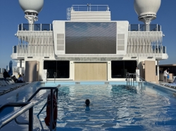 Norwegian Aqua Main Pool picture