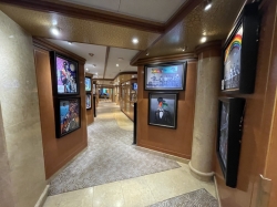 Emerald Princess Art Gallery picture