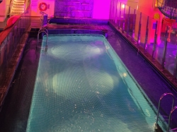 Norwegian Escape Family Pool picture