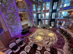 Serenade of the Seas R Bar picture