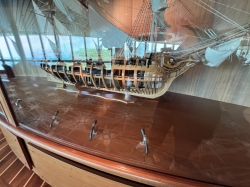 Schooner Bar picture