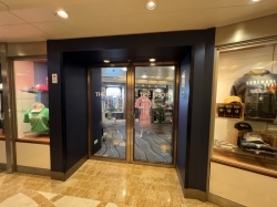 Serenade of the Seas Shops of Centrum picture