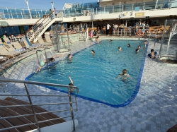 Regal Princess Fountain Pool picture