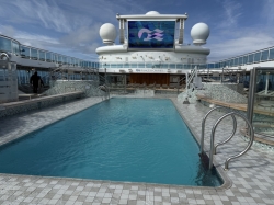 Coral Princess Lido Pool picture