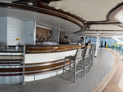 Coral Princess Lido Pool picture