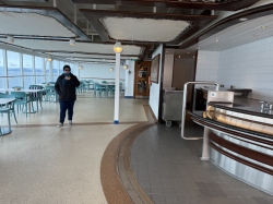 Coral Princess Lido Pool picture