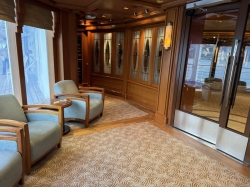 Coral Princess Churchill Lounge picture