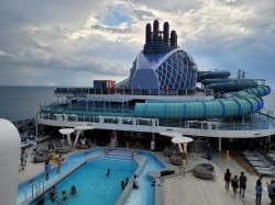 Norwegian Aqua Main Pool picture