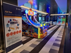 Virtual Games & Bowling picture