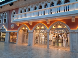 Shopping Gallery picture