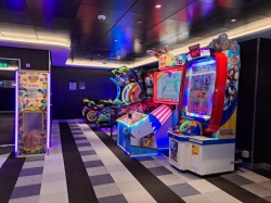 Virtual Games & Bowling picture