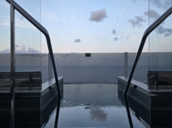 MSC Seashore Infinity Pool picture