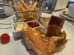 Volendam Rotterdam Dining Room picture