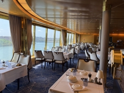 Volendam Rotterdam Dining Room picture