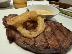 Volendam Pinnacle Grill picture