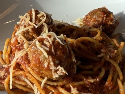 Volendam Rotterdam Dining Room picture