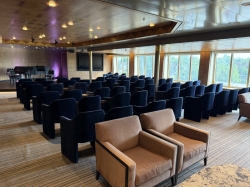 Explorers Lounge picture