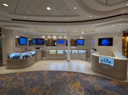 Norwegian Star Tides Gift Shop picture