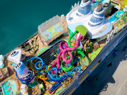 Star of the Seas Category 6 waterpark picture Uploaded in 2025 Photo courtesy of Rachel Courchaine. Star of the Seas Category 6 waterpark picture