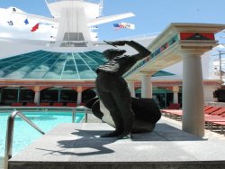 Explorer of the Seas Solarium picture