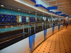 Explorer of the Seas Windjammer Cafe picture