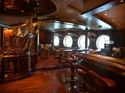 Explorer of the Seas Schooner Bar picture