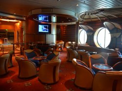 Explorer of the Seas Schooner Bar picture