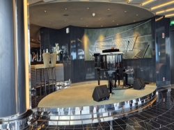 Top Sail Lounge picture