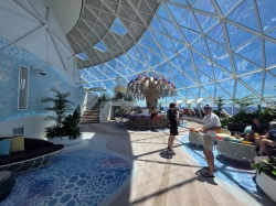 Star of the Seas Overlook Lounge picture