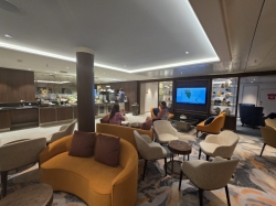 Crown Lounge picture Crown Lounge picture